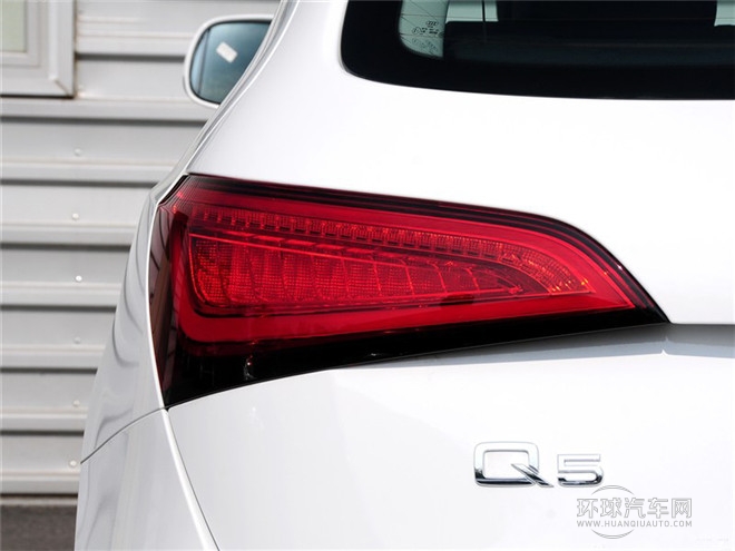 2015款 40 TFSI 豪華型