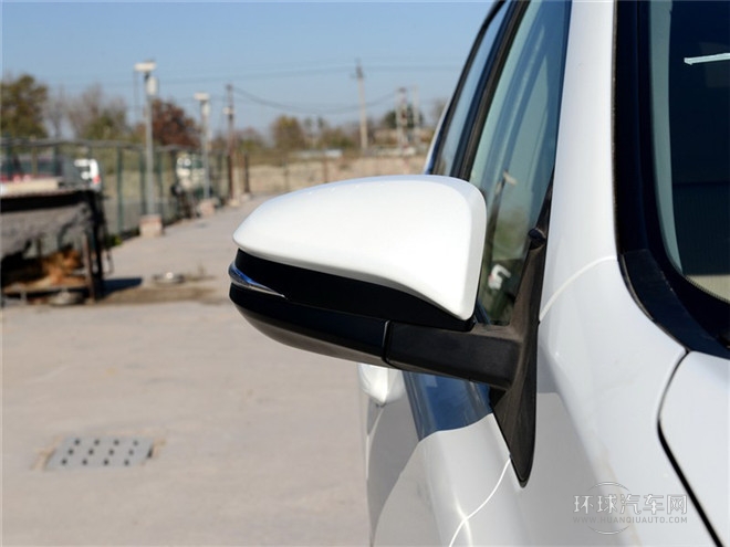 2015款 2.0L CVT兩驅風尚版