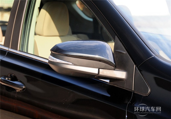 2015款 2.0L 手動(dòng)兩驅(qū)都市版