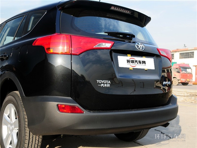 2015款 2.0L 手動兩驅都市版