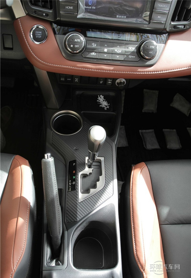 2015款 2.5L 自動四驅豪華版