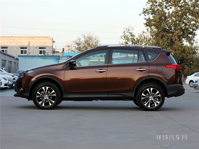 2015款 2.5L 自動四驅豪華版