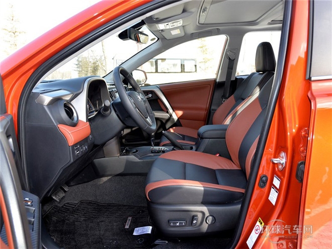 2015款 2.5L 自動四驅尊貴版