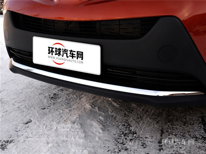 2015款 2.5L 自動四驅尊貴版