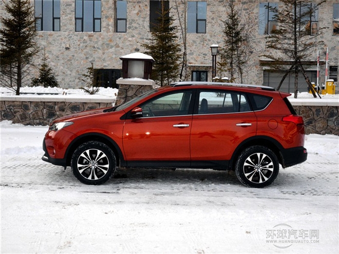 2015款 2.5L 自動四驅尊貴版