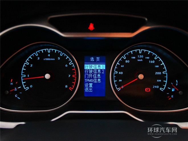 2015款 1.8L 自動舒適型