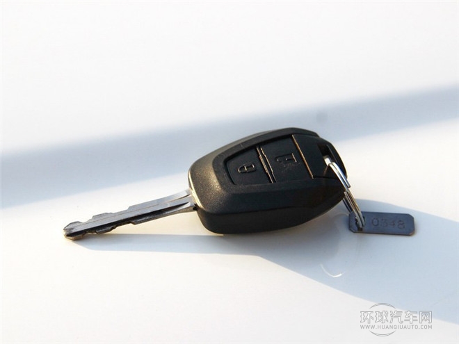 2015款 2.5T四驅(qū) 手動基本型4JK1