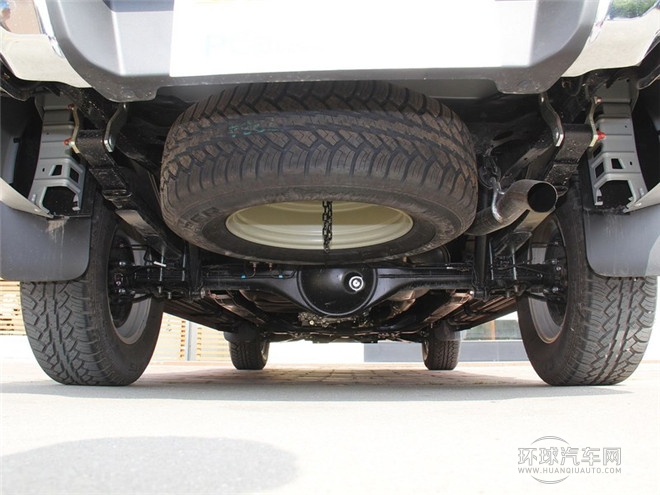 2015款 2.5T四驅 自動超豪華型4JK1