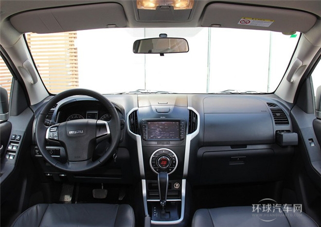 2015款 2.5T四驅(qū) 自動(dòng)超豪華型4JK1