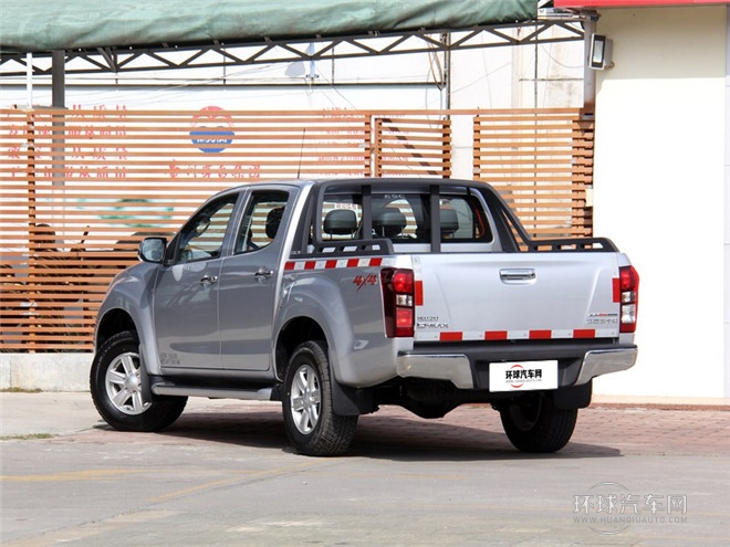 2015款 2.5T四驅 自動超豪華型4JK1