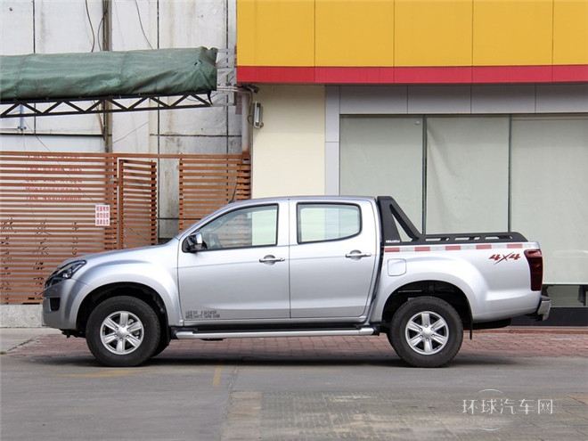 2015款 2.5T四驅(qū) 自動超豪華型4JK1