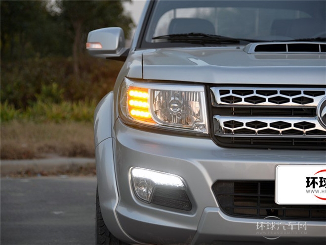 2015款 新一代 3.0T柴油兩驅(qū)豪華型ZD30D13