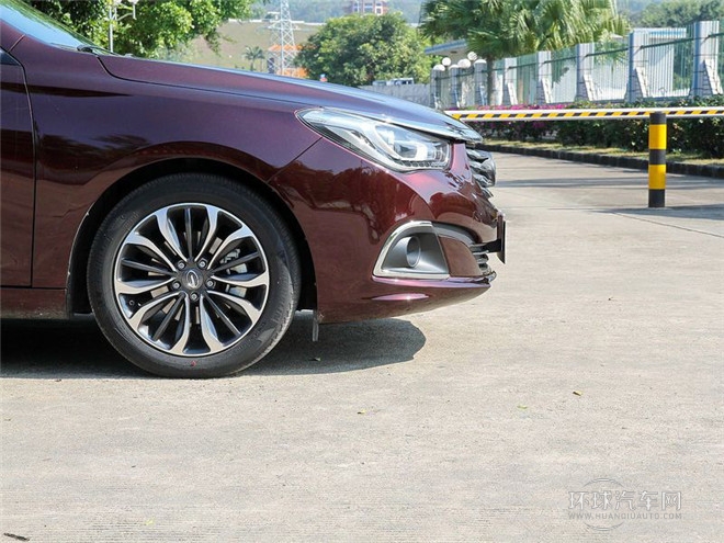 2015款 1.8T 自動(dòng)豪華智慧型