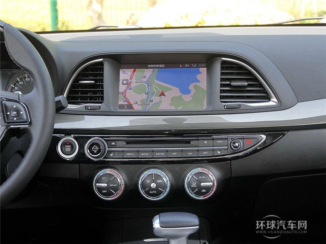 2015款 1.8T 自動豪華智慧型