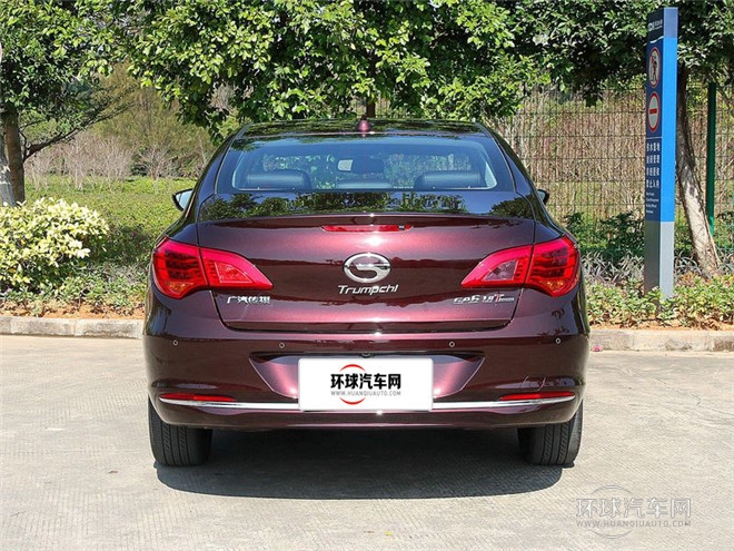 2015款 1.8T 自動豪華智慧型