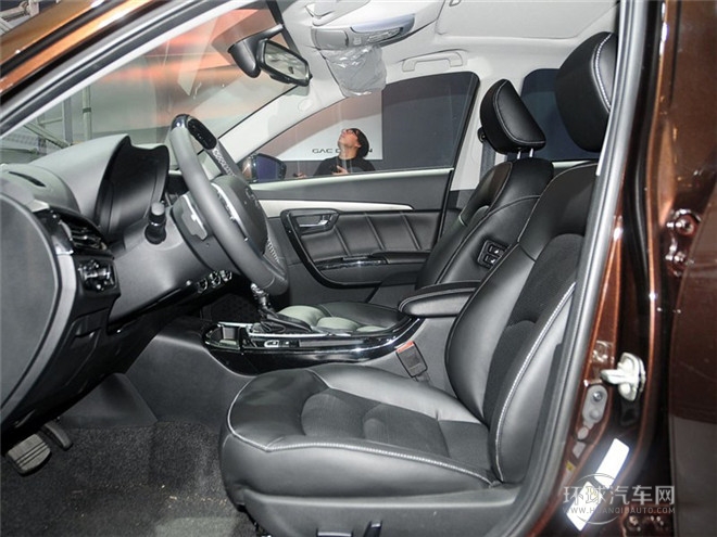 2015款 1.8T 自動至尊型