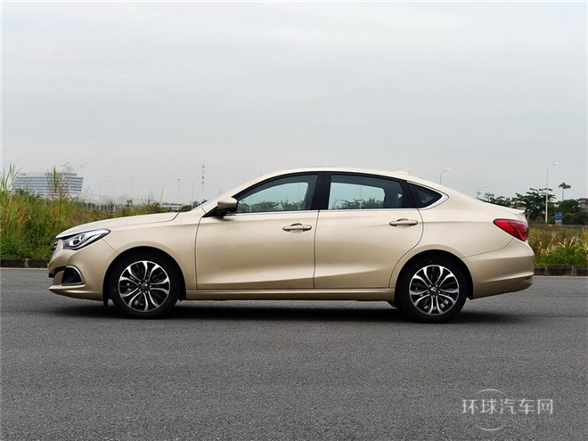 2015款 1.8T 自動(dòng)尊貴型
