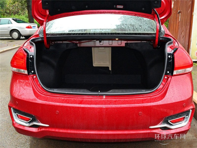 2015款 1.6L 手動舒享型