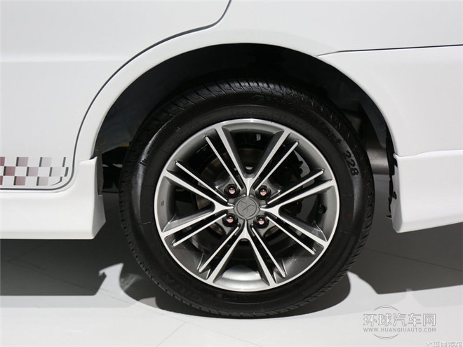 2015款 1.6L 手動S-Design