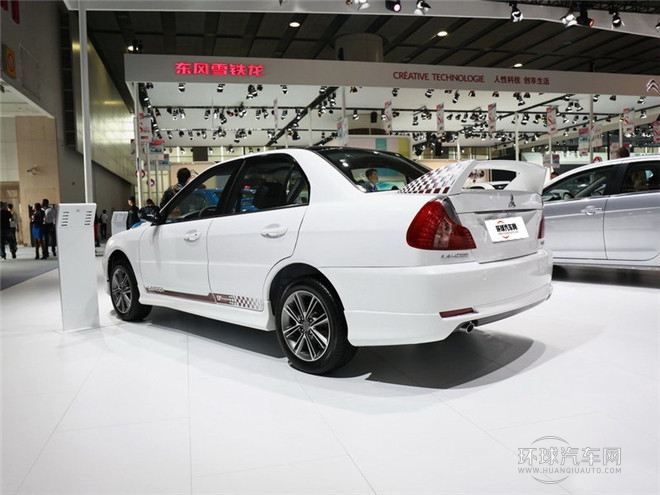 2015款 1.6L 手動S-Design