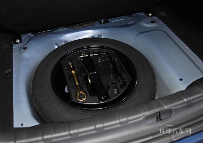 2015款 1.6THP 自動先鋒型