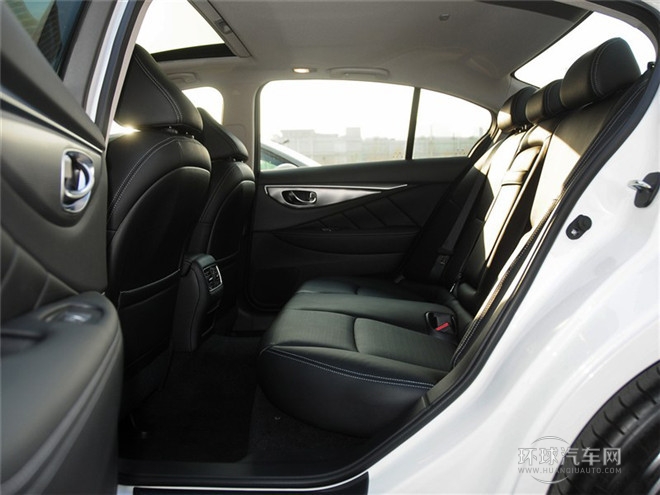 2015款 2.0T 運動版