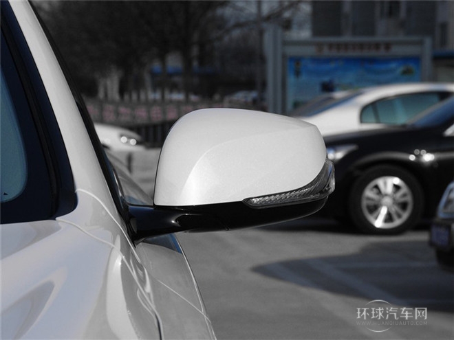 2015款 2.0T 運動版