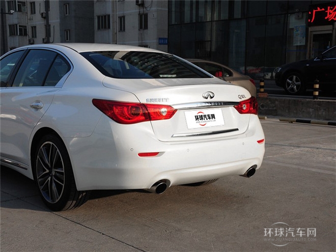 2015款 2.0T 運(yùn)動(dòng)版