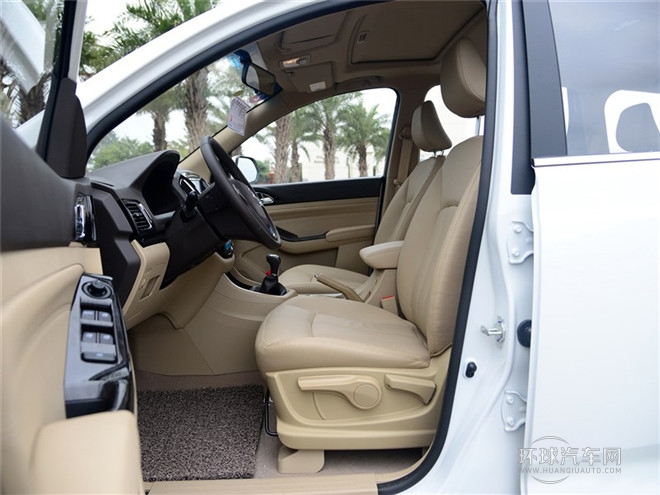 2015款 1.8L 手動豪華導(dǎo)航ESP版 7座