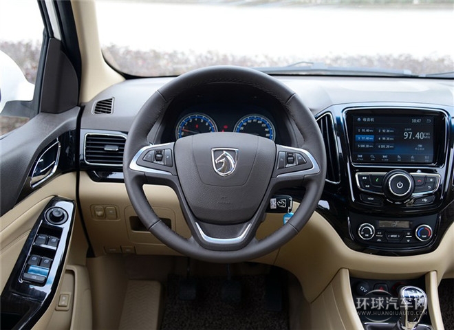 2015款 1.8L 手動豪華導航ESP版 7座