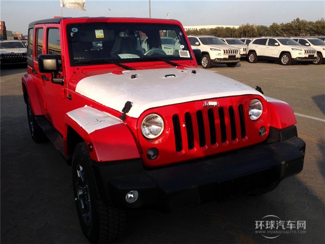 2015款 3.0L 四門版 Sahara