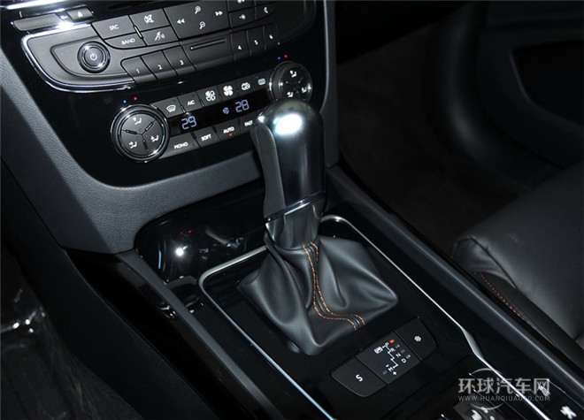 2015款 1.8THP 自動旗艦版