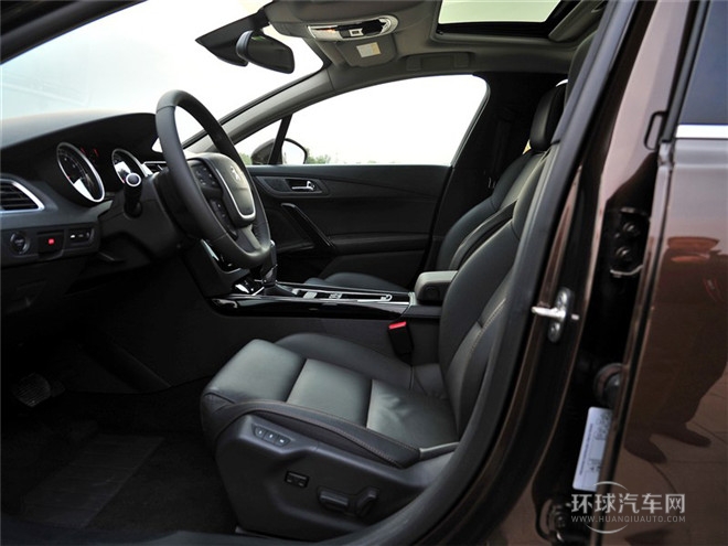 2015款 1.8THP 自動致臻版