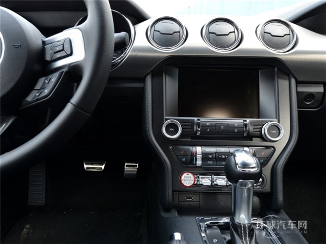 2015款 2.3T 50周年紀念版