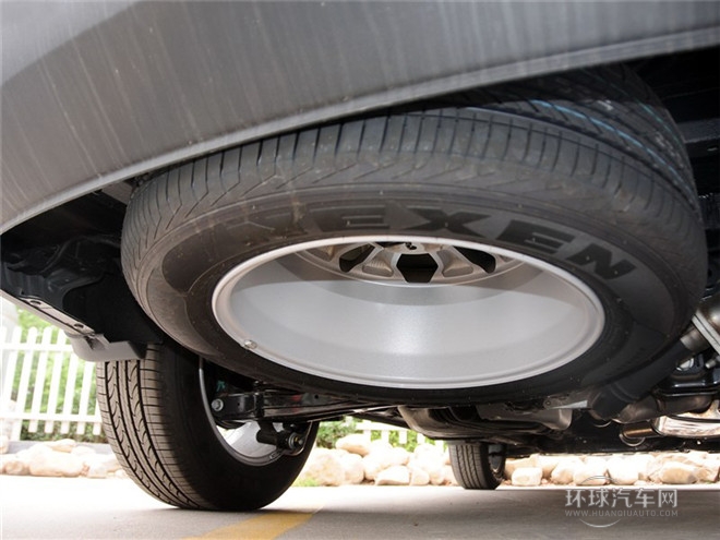 2015款 索蘭托L 2.2T 柴油4WD標(biāo)準(zhǔn)版