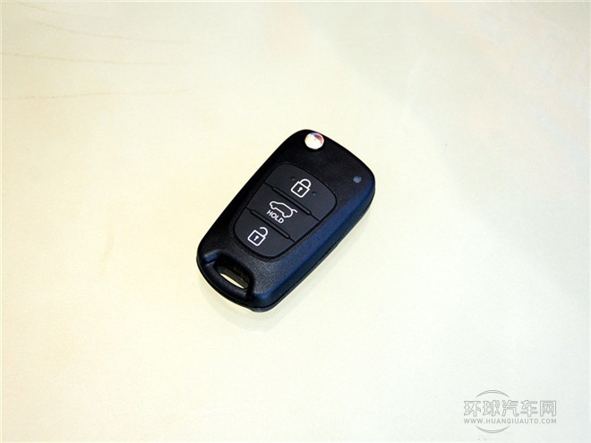 2015款 索蘭托L 2.2T 柴油4WD標準版