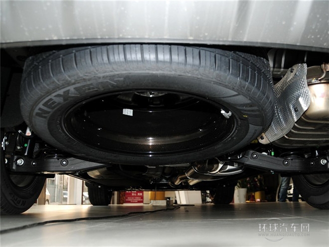 2015款 索蘭托L 2.4L GDI 汽油4WD精英版