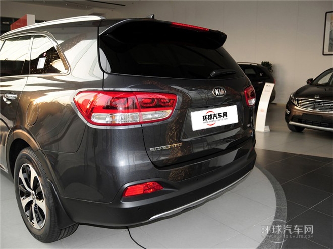 2015款 索蘭托L 2.4L GDI 汽油4WD精英版