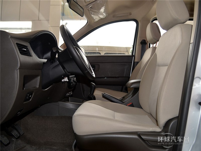 2015款 1.5L標(biāo)準(zhǔn)型