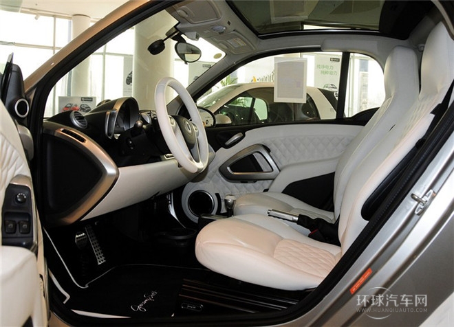 2013款 Jeremy Scott特別版