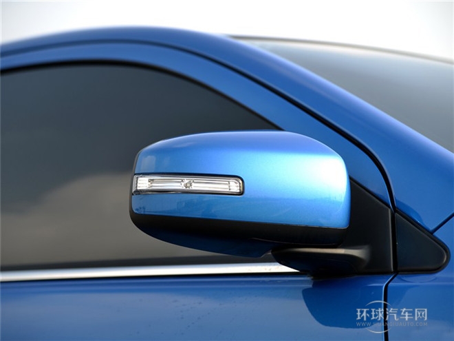 2015款 2.0L CVT旗艦型