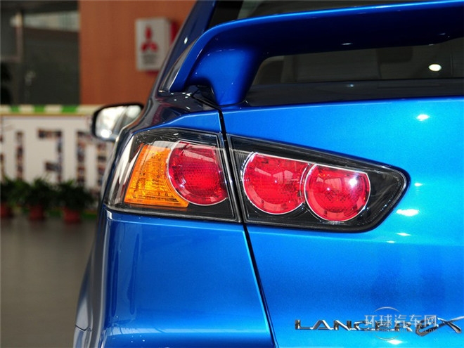 2015款 1.8L CVT致尚型 國IV