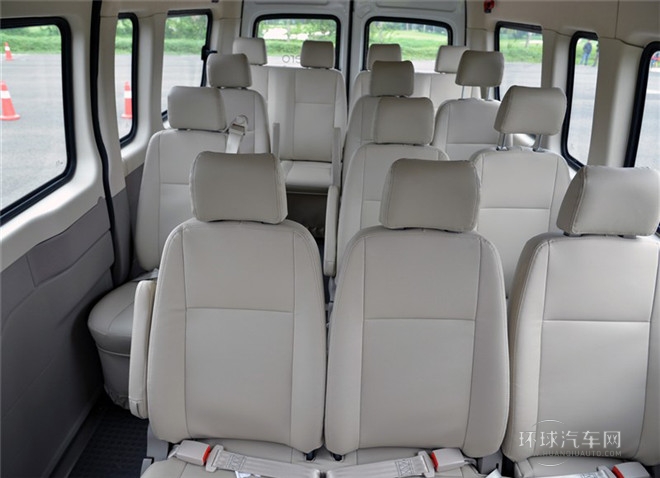 2015款 客運長軸高頂