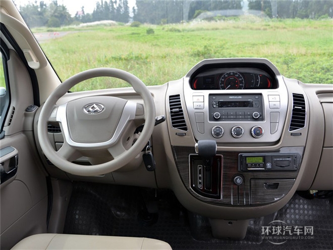 2015款 客運長軸高頂