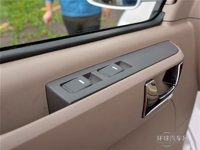 2015款 客運長軸中頂