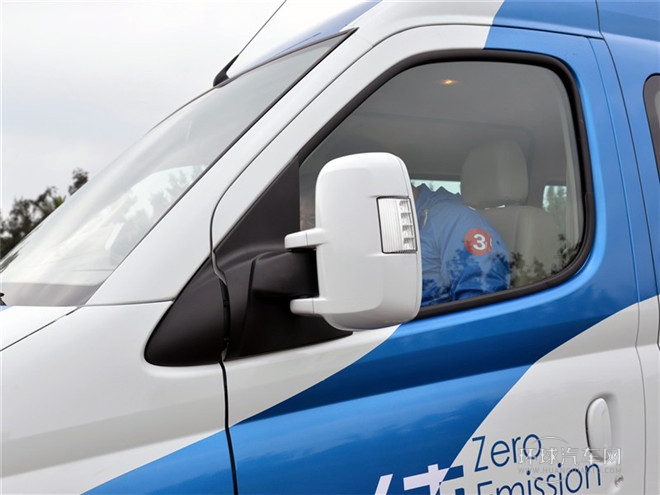 2015款 客運長軸中頂