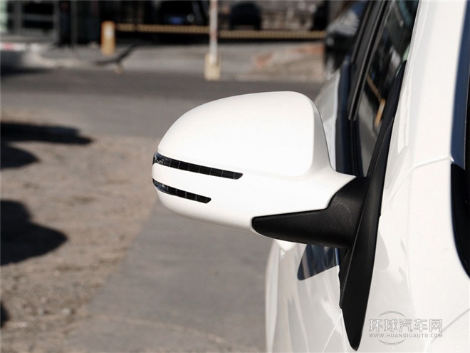 2015款 兩廂 1.3L 手動樂天版