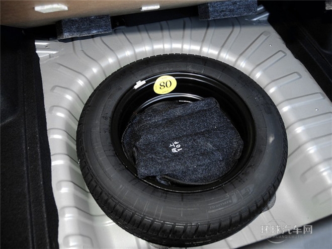 2015款 三廂 1.5L 自動樂天版