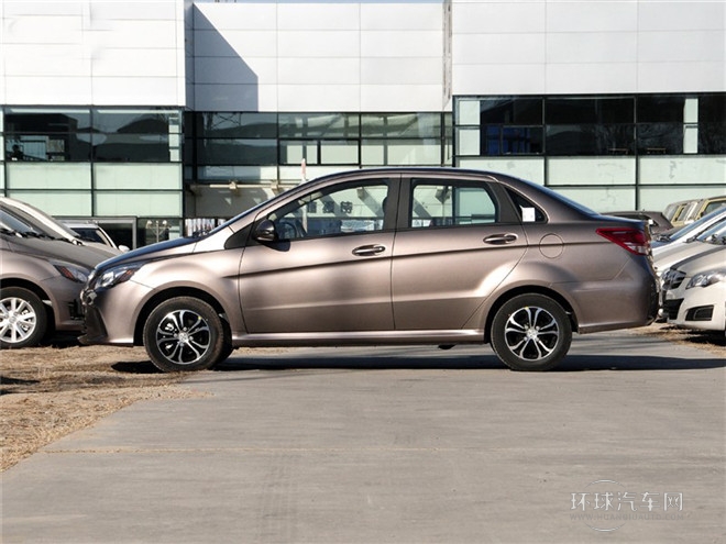 2015款 三廂 1.5L 自動樂天版