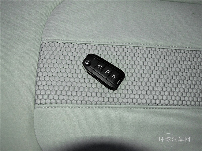 2014款 1.5L CVT標準版